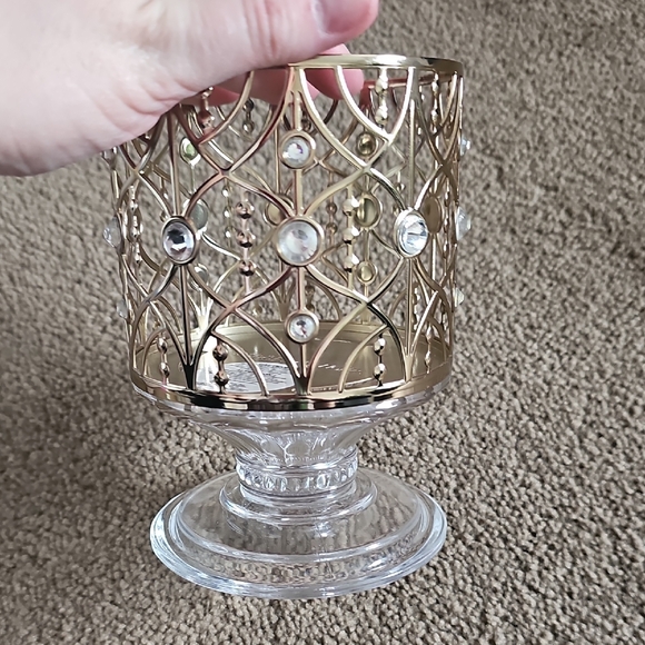 3/$15 Bath And Body Works Elegant Gold and Clear Candle Holder - Picture 3 of 3